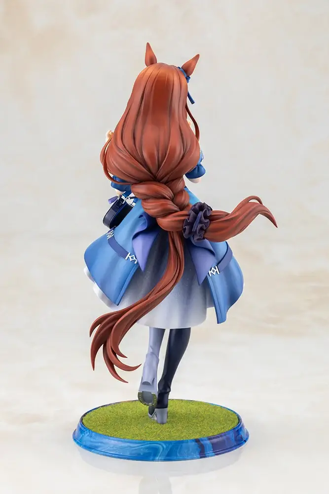 Figurine Super Creek de Uma Musume Pretty Derby par Kotobukiya, scale 1/7 en PVC peint, hauteur 276 mm
